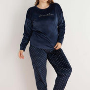 Pijamoni Kadın Büyük Beden Pijama Takımı Uzun Kollu Kadife Paça Manşetli Önü Yazılı Puantiyeli