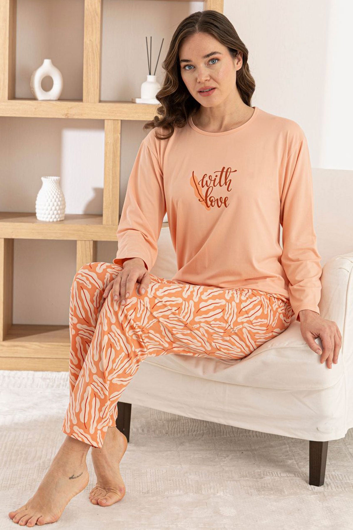 Pijamoni Kadın Pijama Takımı Uzun Kol Yuvarlak Yaka Milan Desenli