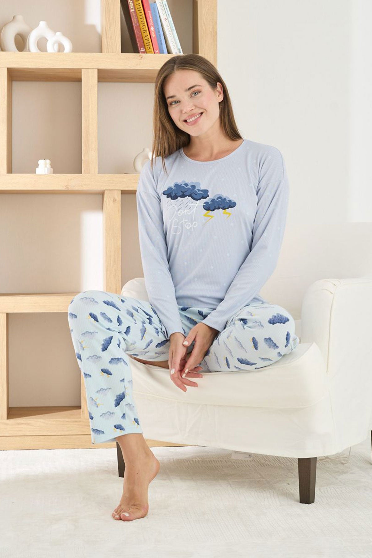 Pijamoni Kadın Pijama Takımı Uzun Kollu Bisiklet Yaka Berlin Raporlu Bulut Desenli