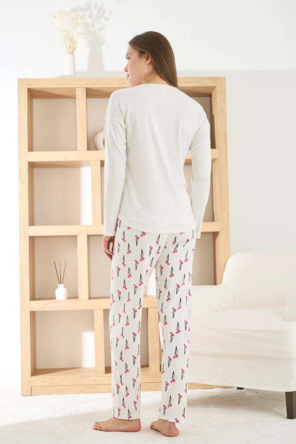 Pijamoni Kadın Pijama Takımı Uzun Kollu Bisiklet Yaka Berlin Raporlu Çiçek Desenli