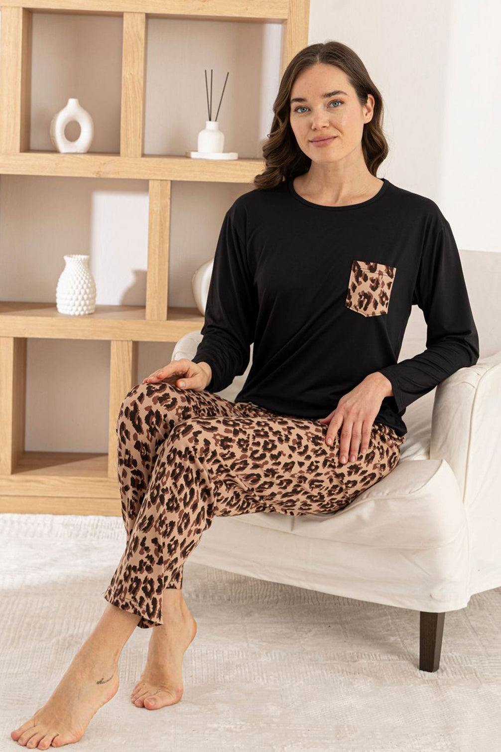 Pijamoni Kadın Pijama Takımı Uzun Kollu Bisiklet Yaka Milan Leopar Desenli