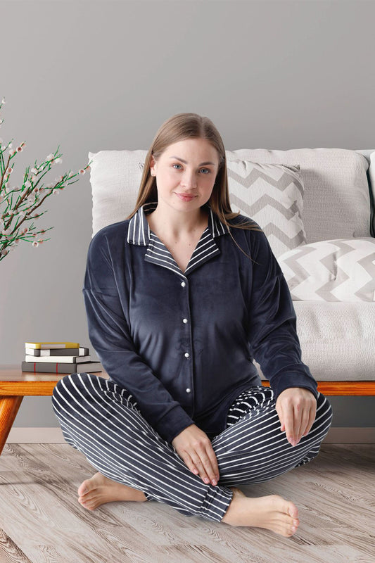 Pijamoni Kadın Pijama Takımı Uzun Kollu Gömlek Yaka Büyük Beden Kadife Manşetli Paça Çizgili