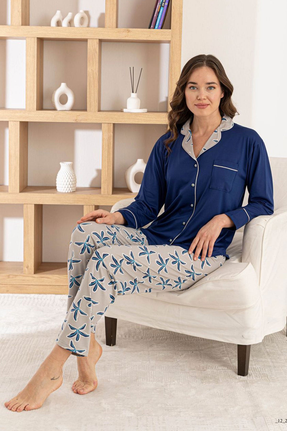 Pijamoni Kadın Pijama Takımı Uzun Kollu Gömlek Yaka Cepli Milan Kumaş Çiçek Desenli