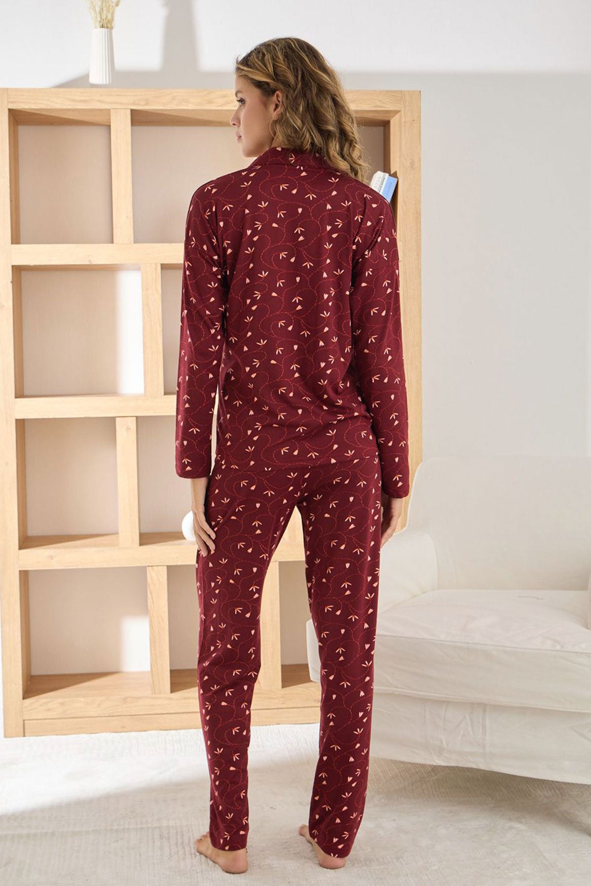 Pijamoni Kadın Pijama Takımı Uzun Kollu Gömlek Yaka Yaprak Desenli Sofya