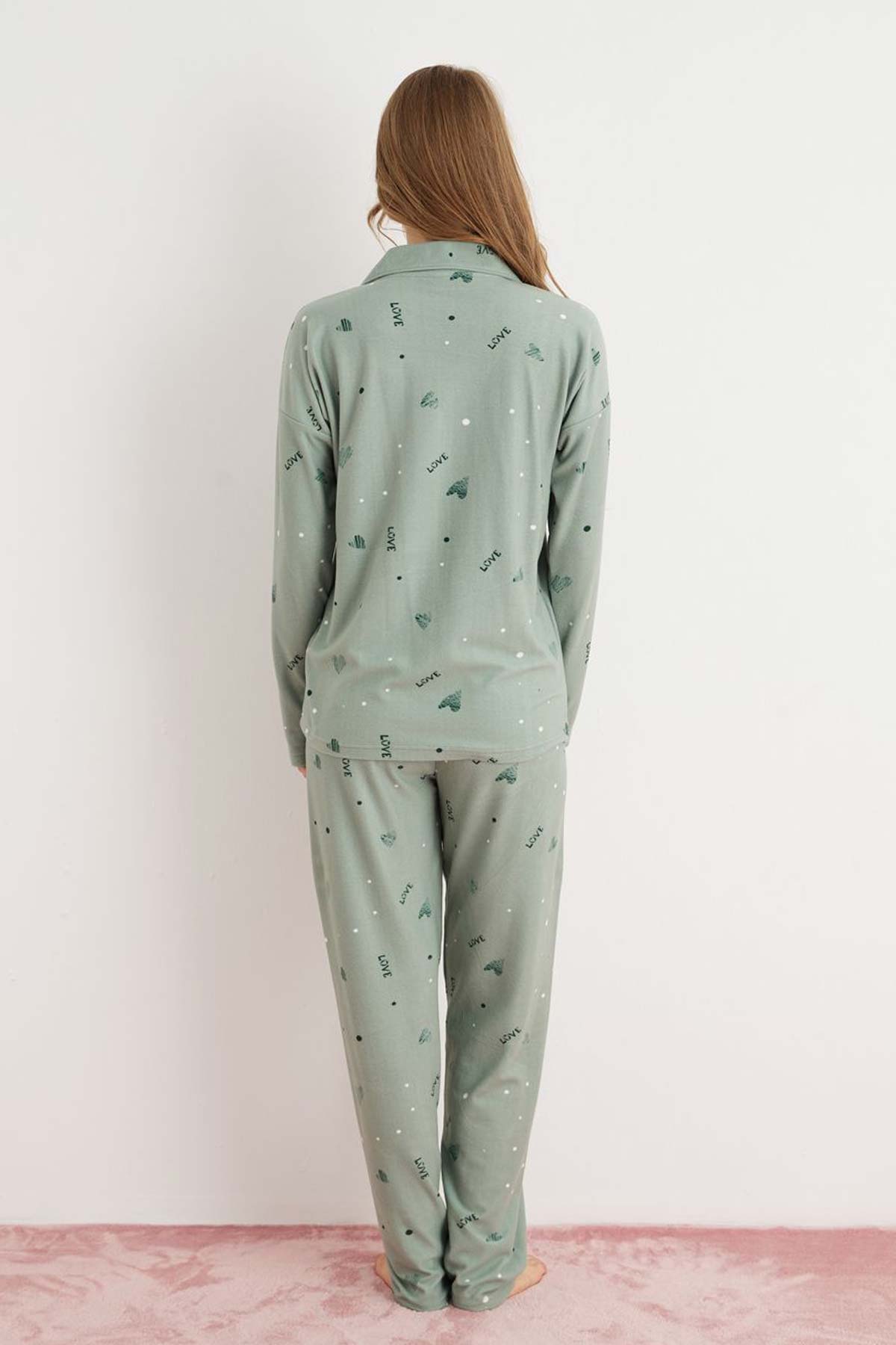 Pijamoni Kadın Pijama Takımı Uzun Kolu Gömlek Yaka Kalp Desenli Süet