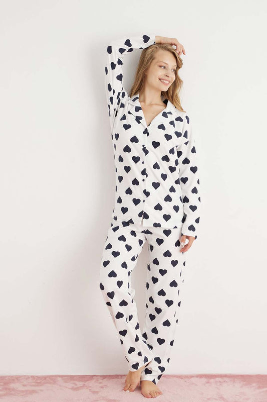 Pijamoni Kadın Pijama Takımı Uzun Kolu Gömlek Yaka Kalpli Süet