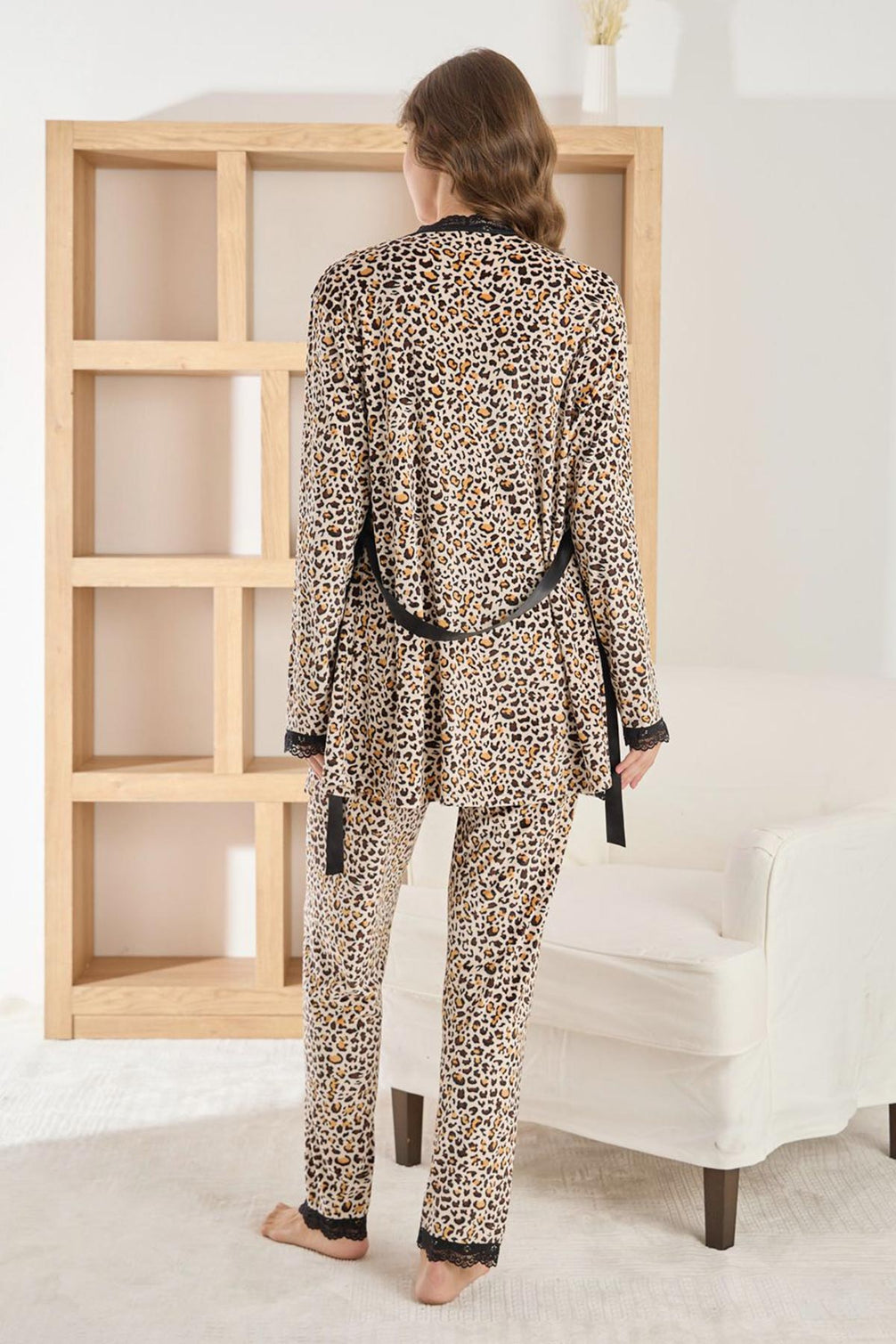 Pijamoni Kadın Sabahlıklı Pijama Takımı İp Askılı Kadife Desenli