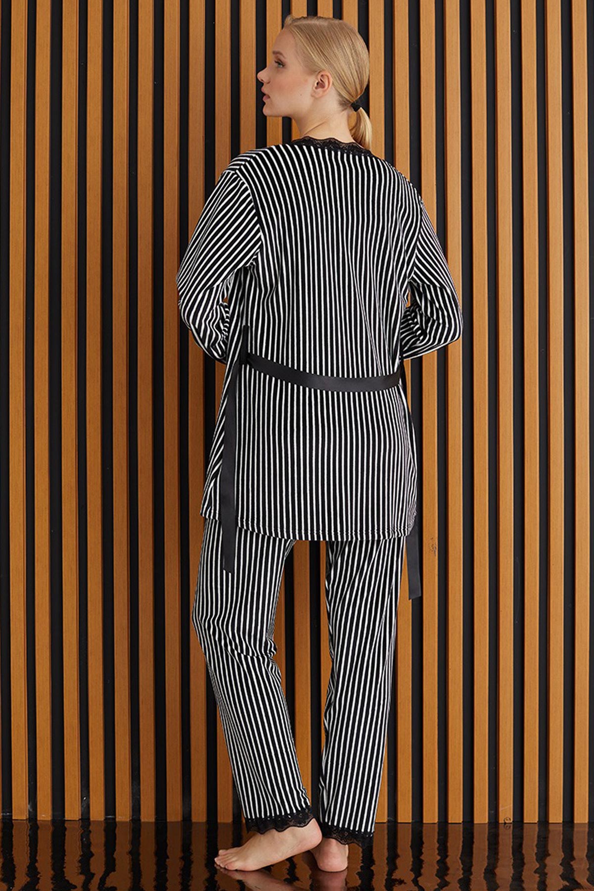 Pijamoni Kadın Sabahlıklı Pijama Takımı İp Askılı Kadife Desenli