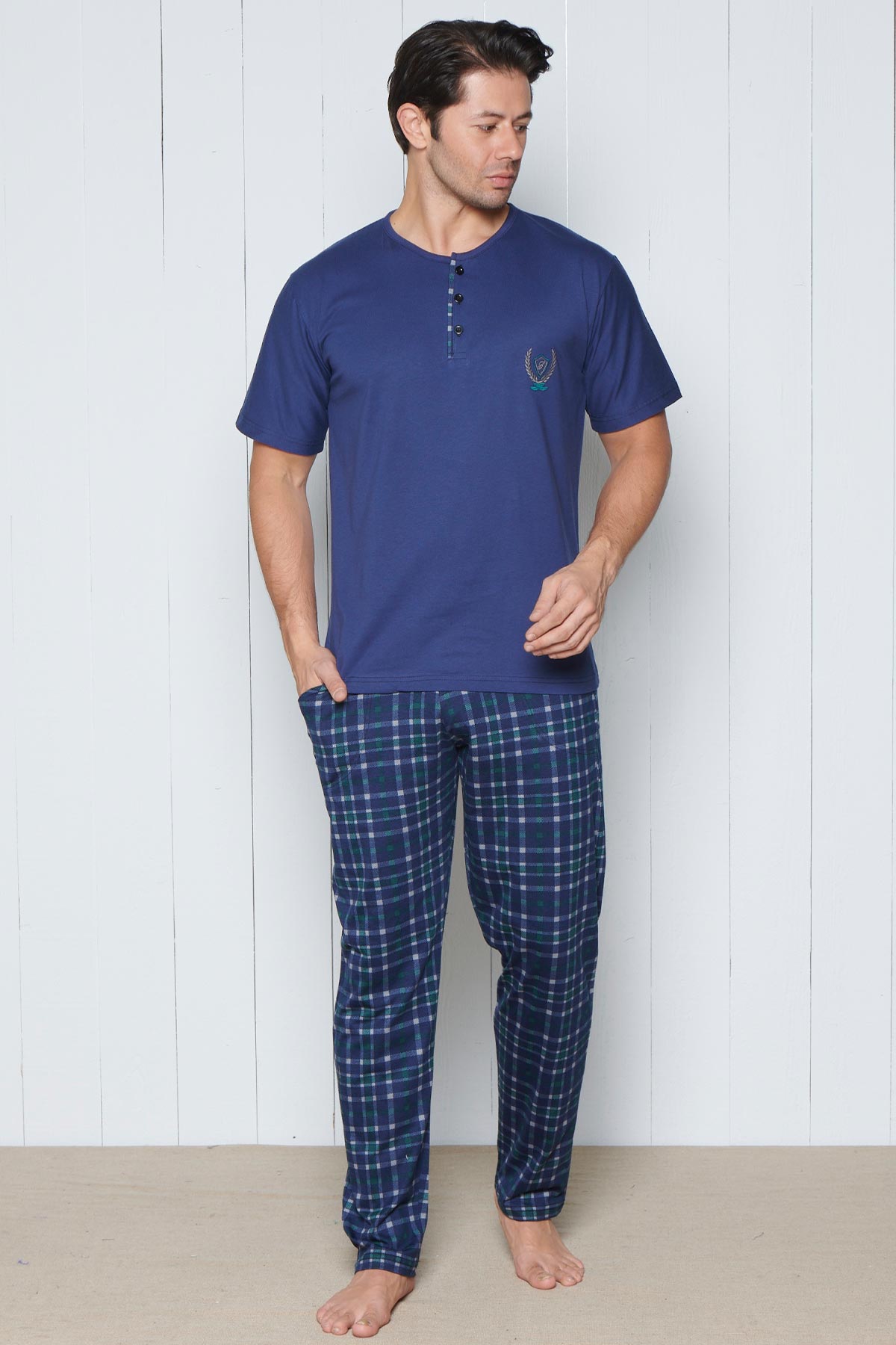 Pınarca Erkek Pijama Takımı Kısa Kollu Alt Ekose Desenli Pamuklu