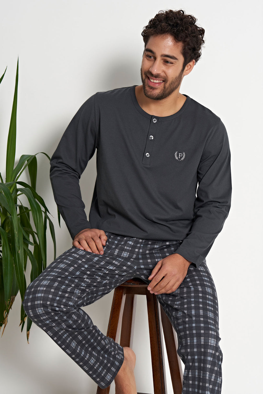 Pınarca Erkek Pijama Takımı Uzun Kollu Düğmeli Kareli Pamuklu