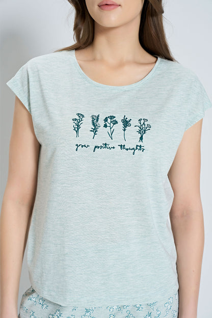 Pınarca Kadın Kapri Takımı Kısa Kollu Çiçek Desenli