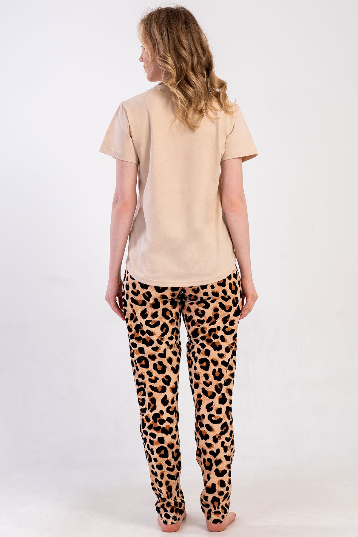 Pınarca Kadın Pijama Takım Büyük Beden Kısa Kollu Pamuklu Bisiklet Yaka Leopar Desenli