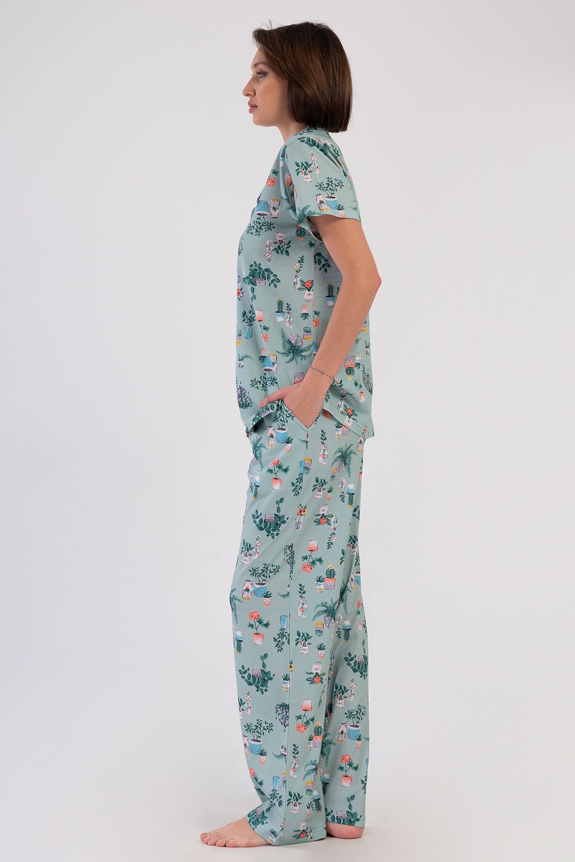 Pınarca Kadın Pijama Takım Büyük Beden Kısa Kollu Pamuklu Gömlek Yaka Çiçek Desenli
