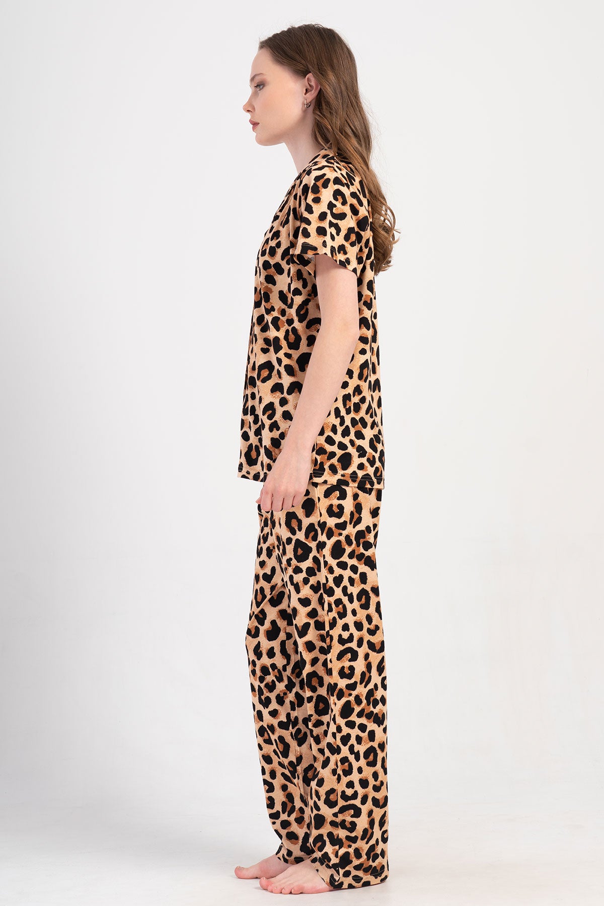 Pınarca Kadın Pijama Takım Büyük Beden Kısa Kollu Pamuklu Gömlek Yaka Leopar Desenli