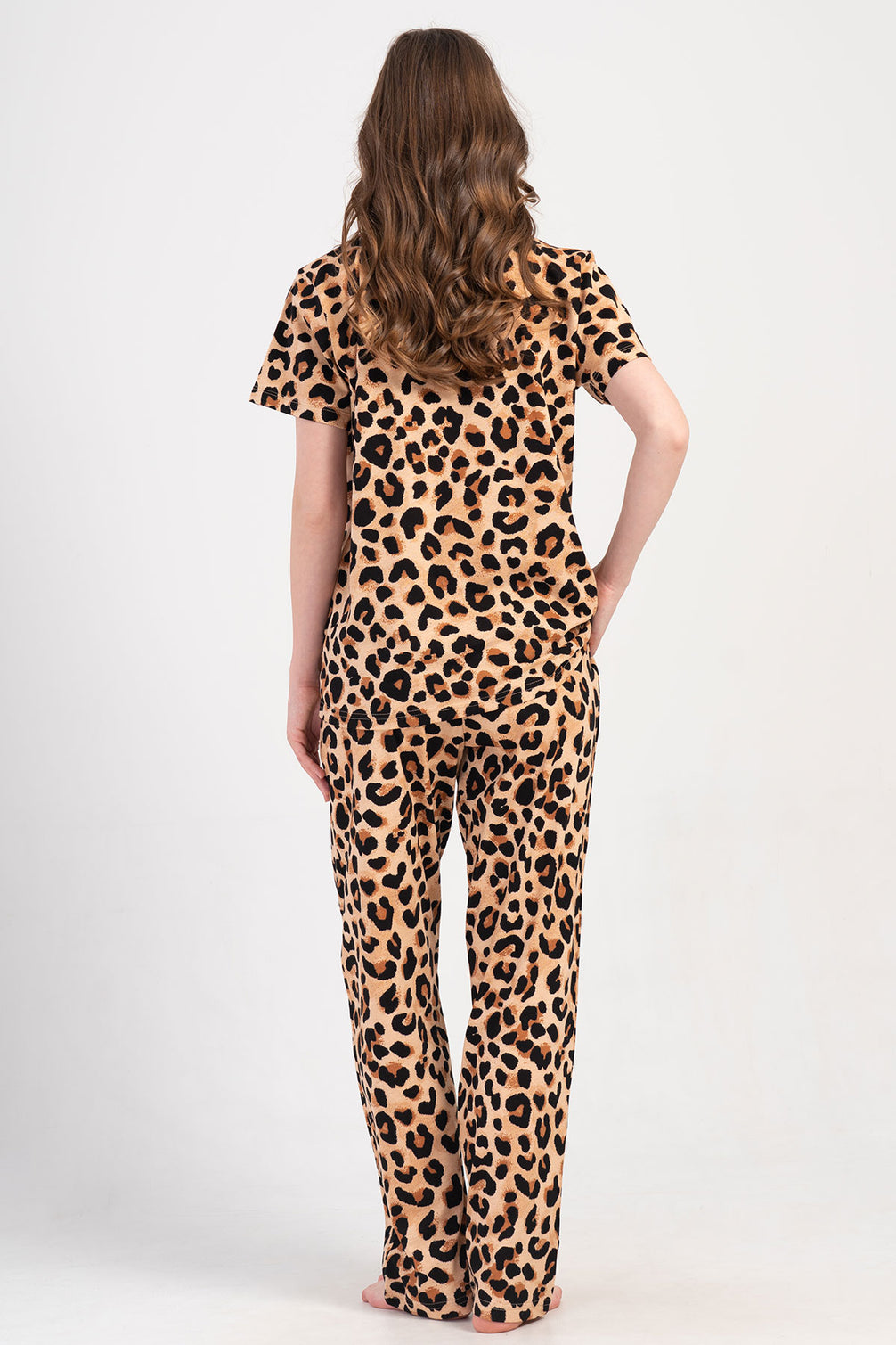 Pınarca Kadın Pijama Takım Büyük Beden Kısa Kollu Pamuklu Gömlek Yaka Leopar Desenli