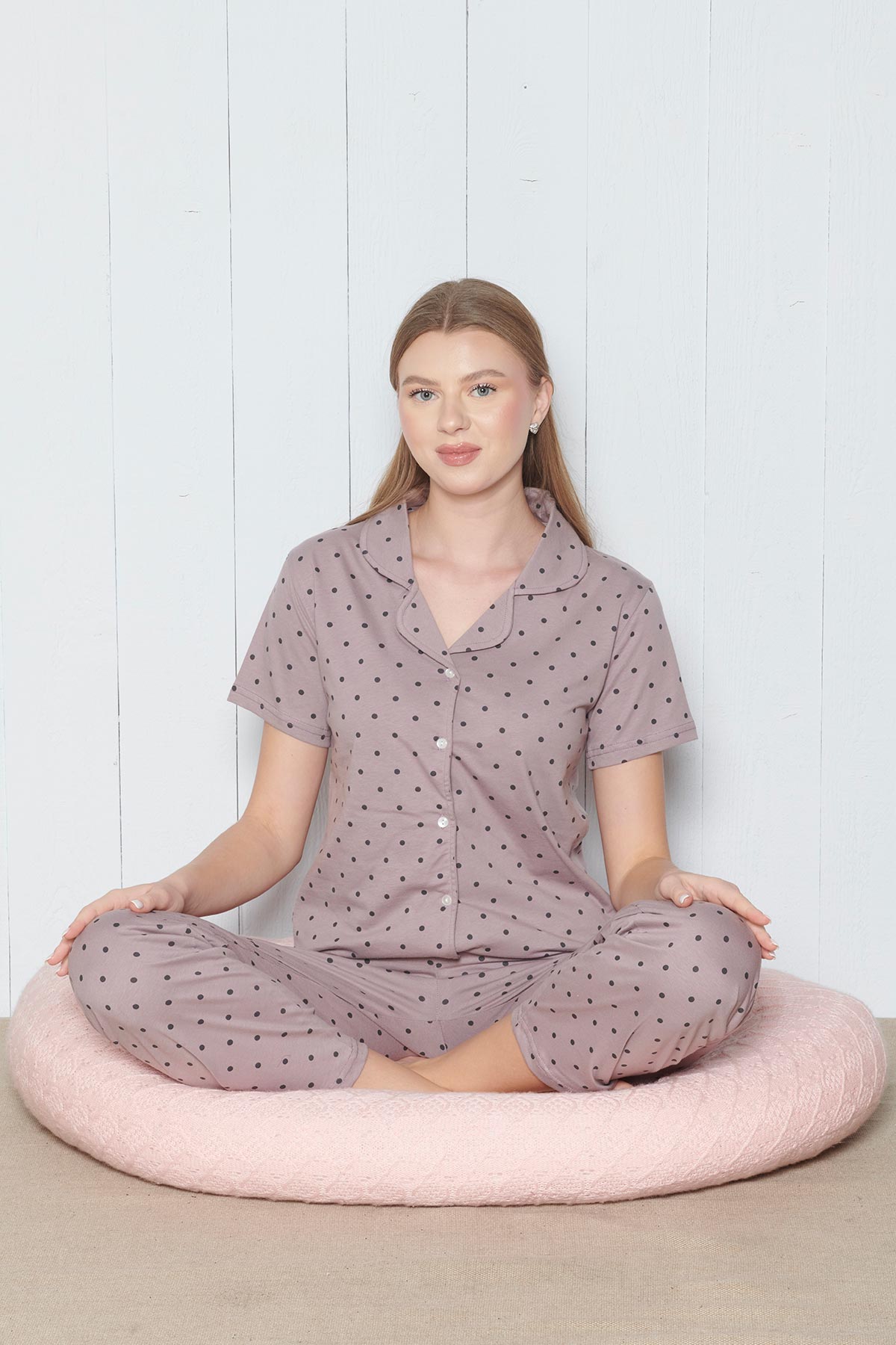 Pınarca Kadın Pijama Takımı Gömlek Yaka Kısa Kollu Nokta Desenli