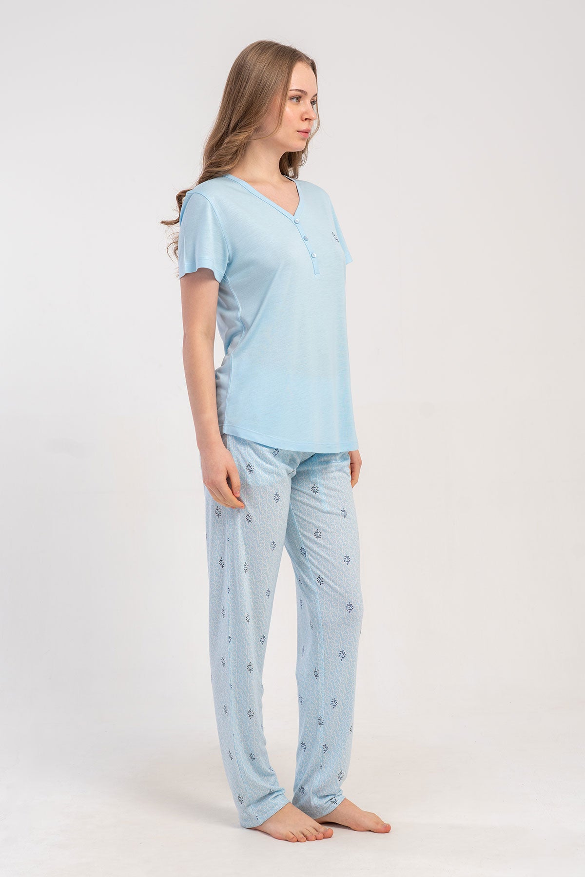 Pınarca Kadın Pijama Takımı Kısa Kollu 3 Düğmeli Desenli Viskon