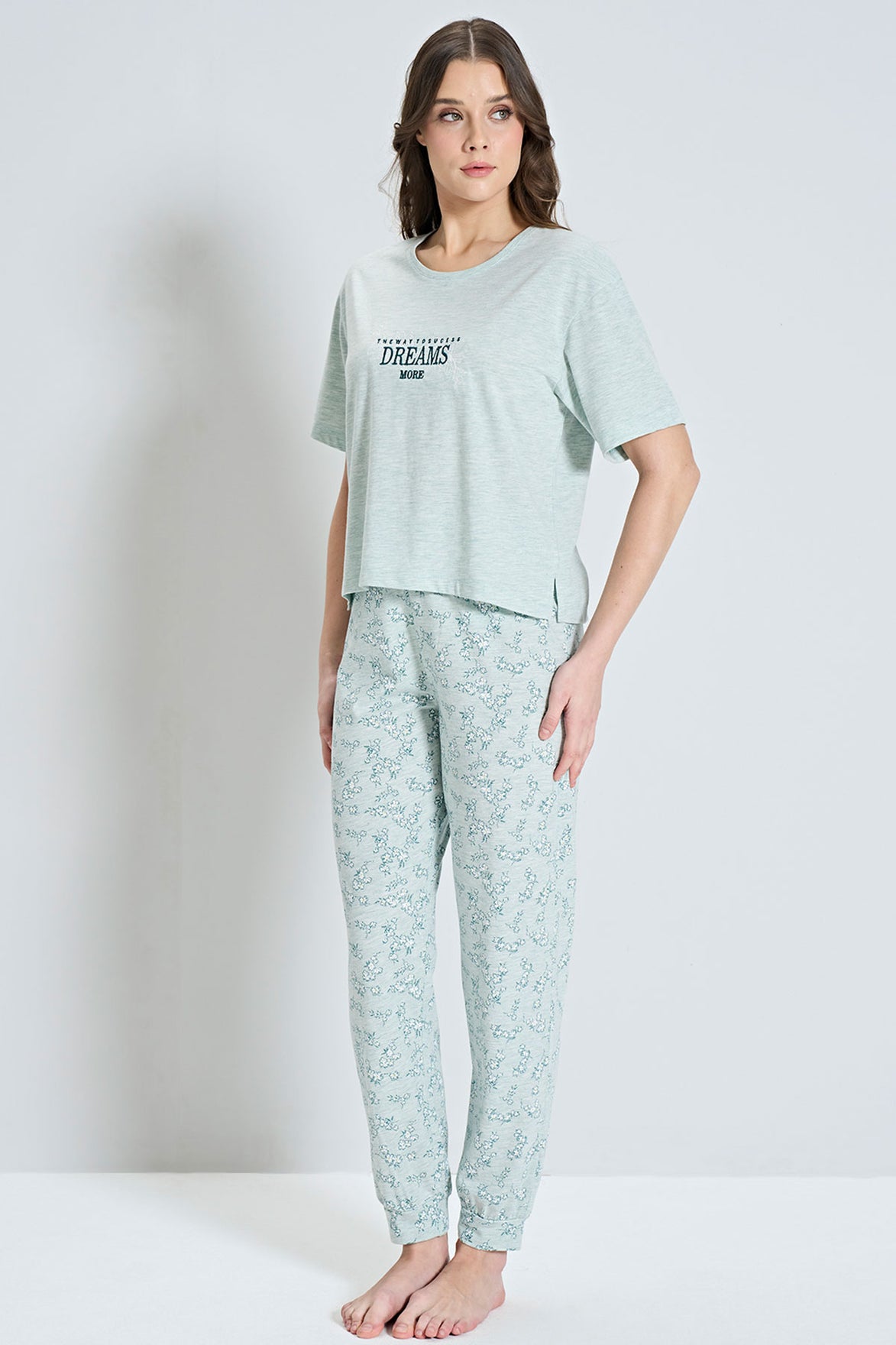 Pınarca Kadın Pijama Takımı Kısa Kollu Çiçek Desenli
