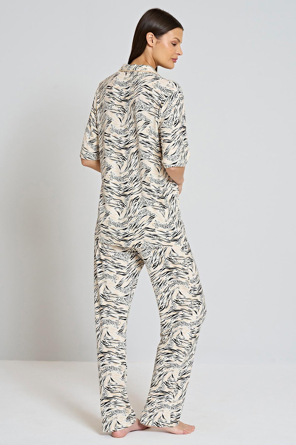 Pınarca Kadın Pijama Takımı Kısa Kollu Gömlek Yaka Desenli