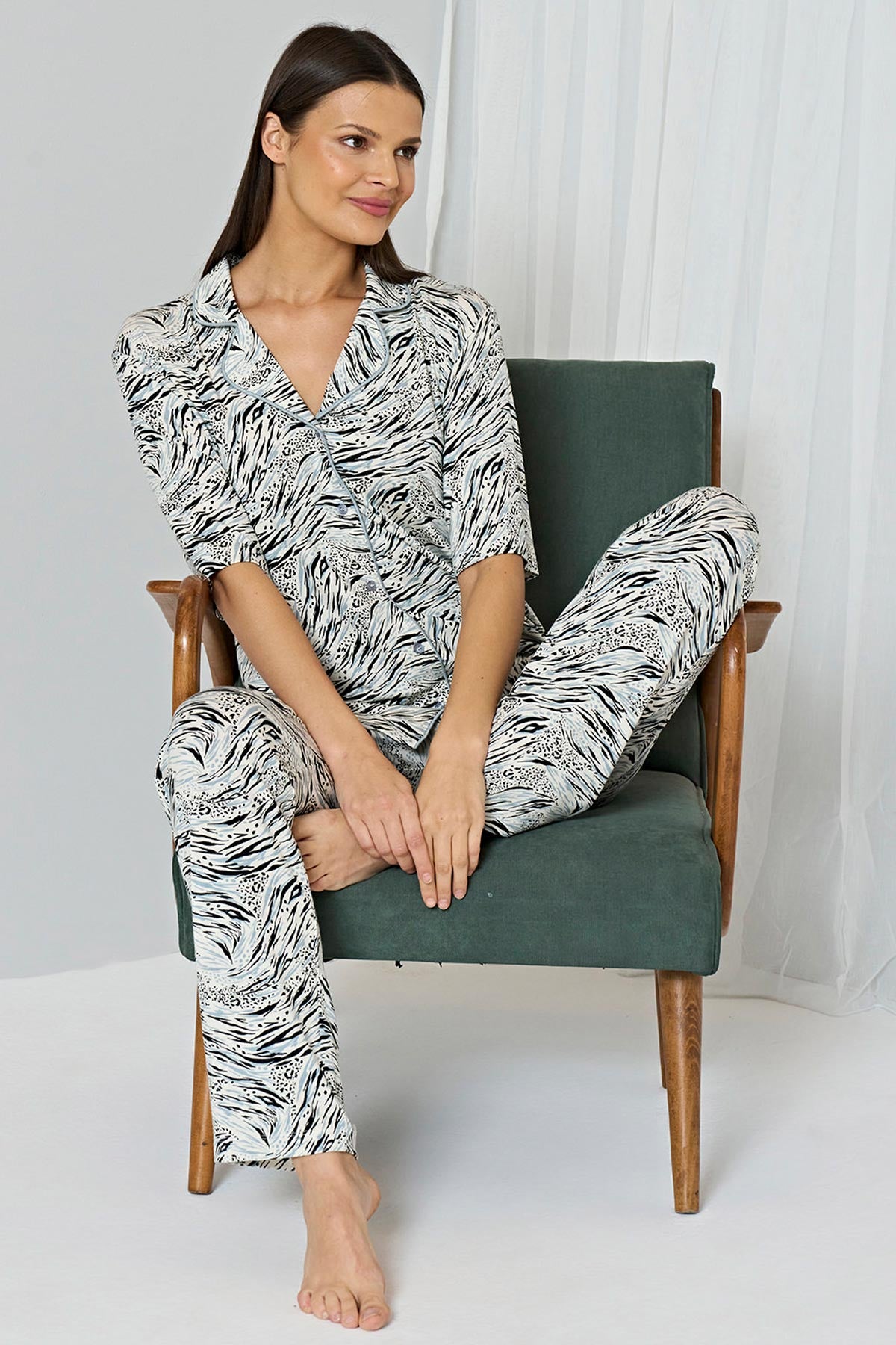 Pınarca Kadın Pijama Takımı Kısa Kollu Gömlek Yaka Desenli