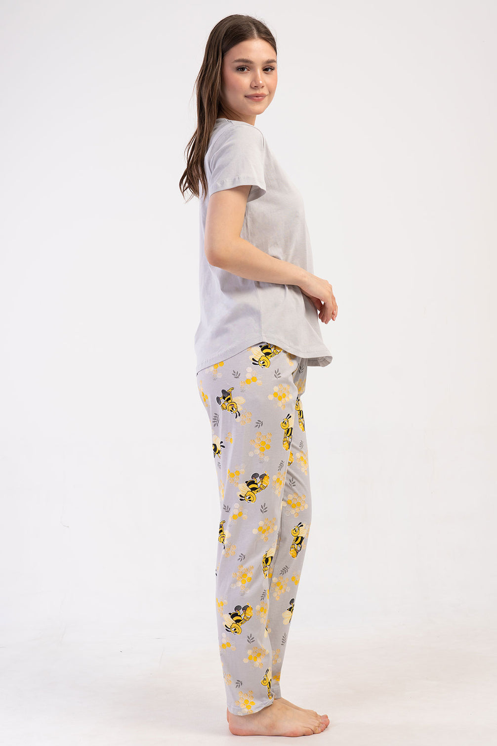 Pınarca Kadın Pijama Takımı Kısa Kollu Pamuklu Bisiklet Yaka Arı Baskılı