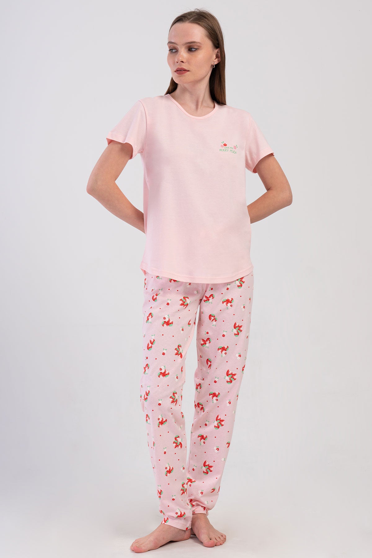 Pınarca Kadın Pijama Takımı Kısa Kollu Pamuklu Bisiklet Yaka Çilek Desenli