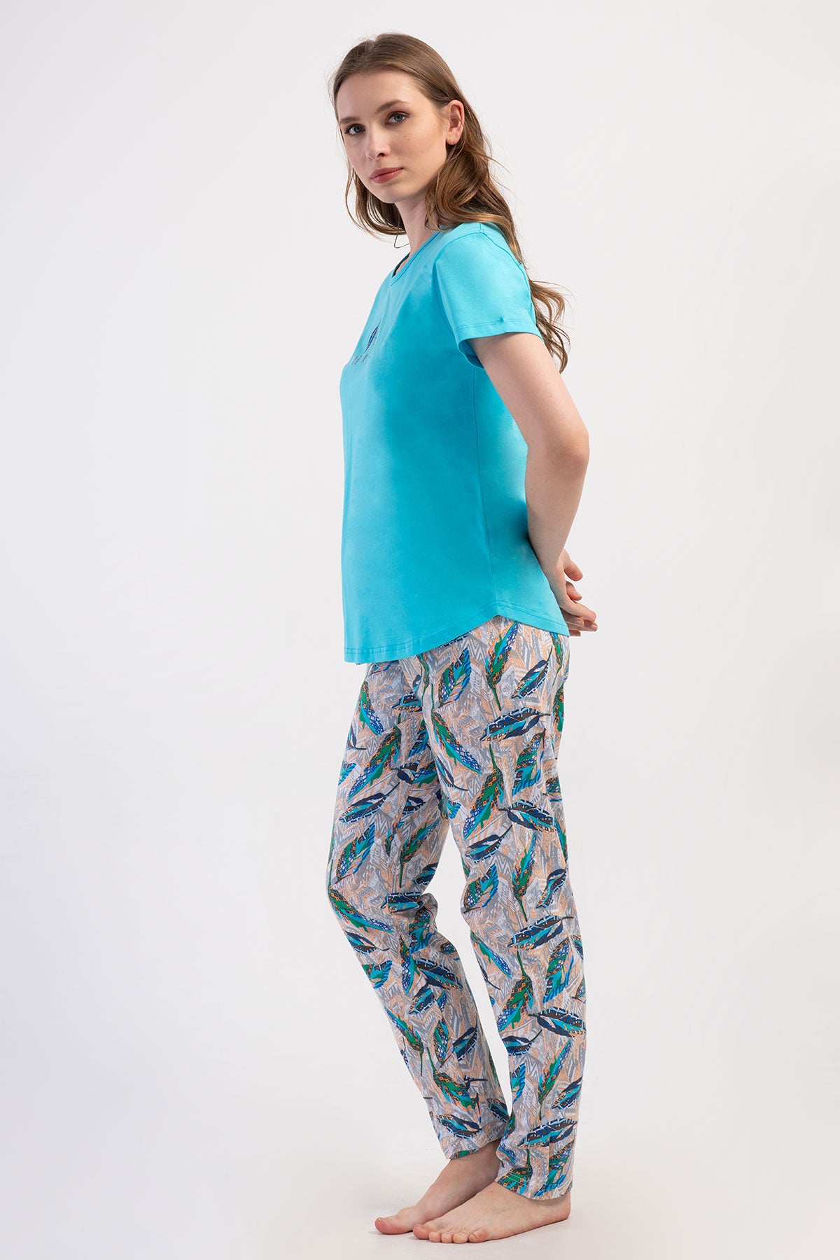 Pınarca Kadın Pijama Takımı Kısa Kollu Pamuklu Bisiklet Yaka Yaprak Desenli