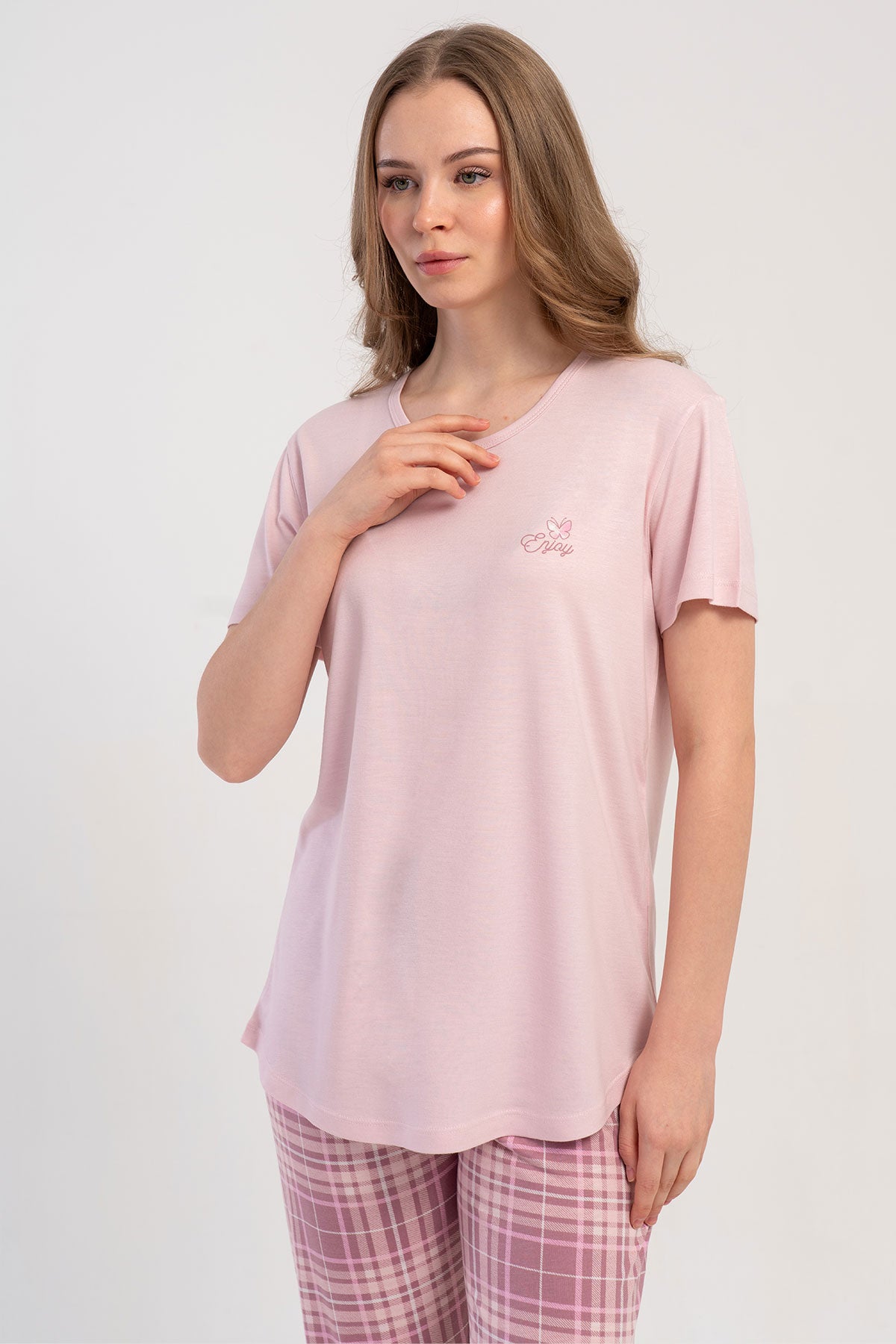 Pınarca Kadın Pijama Takımı Kısa Kollu Yuvarlak Yaka Ekose Desenli Viskon