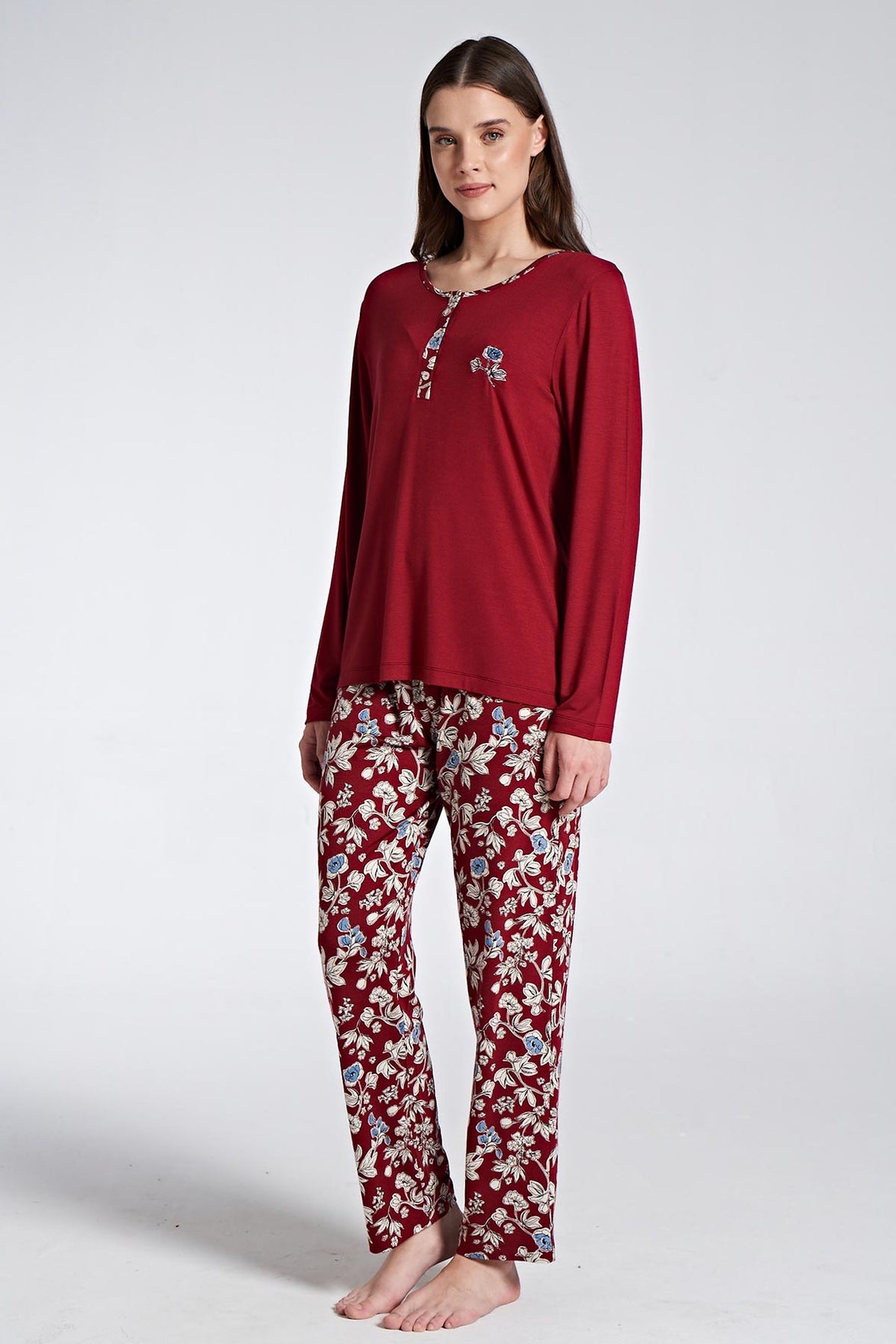 Pınarca Kadın Pijama Takımı Uzun Kollu Düğmeli Çiçek Desenli