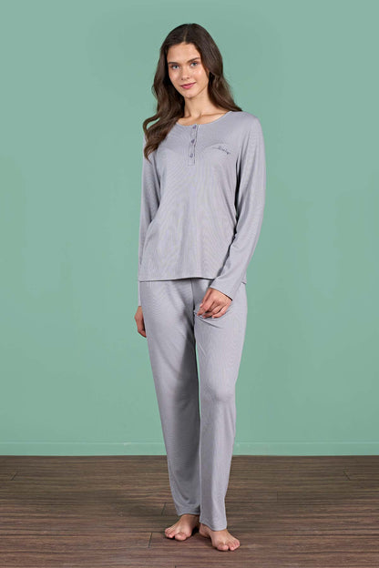 Pınarca Kadın Pijama Takımı Uzun Kollu Düğmeli Düz Melisa