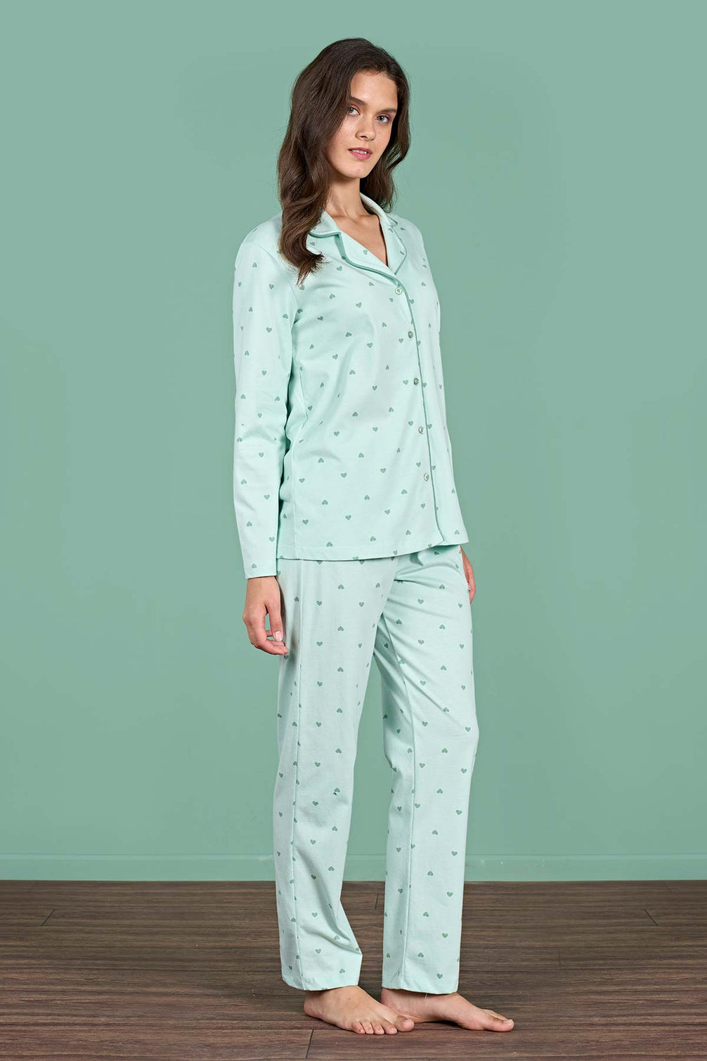 Pınarca Kadın Pijama Takımı Uzun Kollu Gömlek Yaka Kalp Desenli Pamuklu