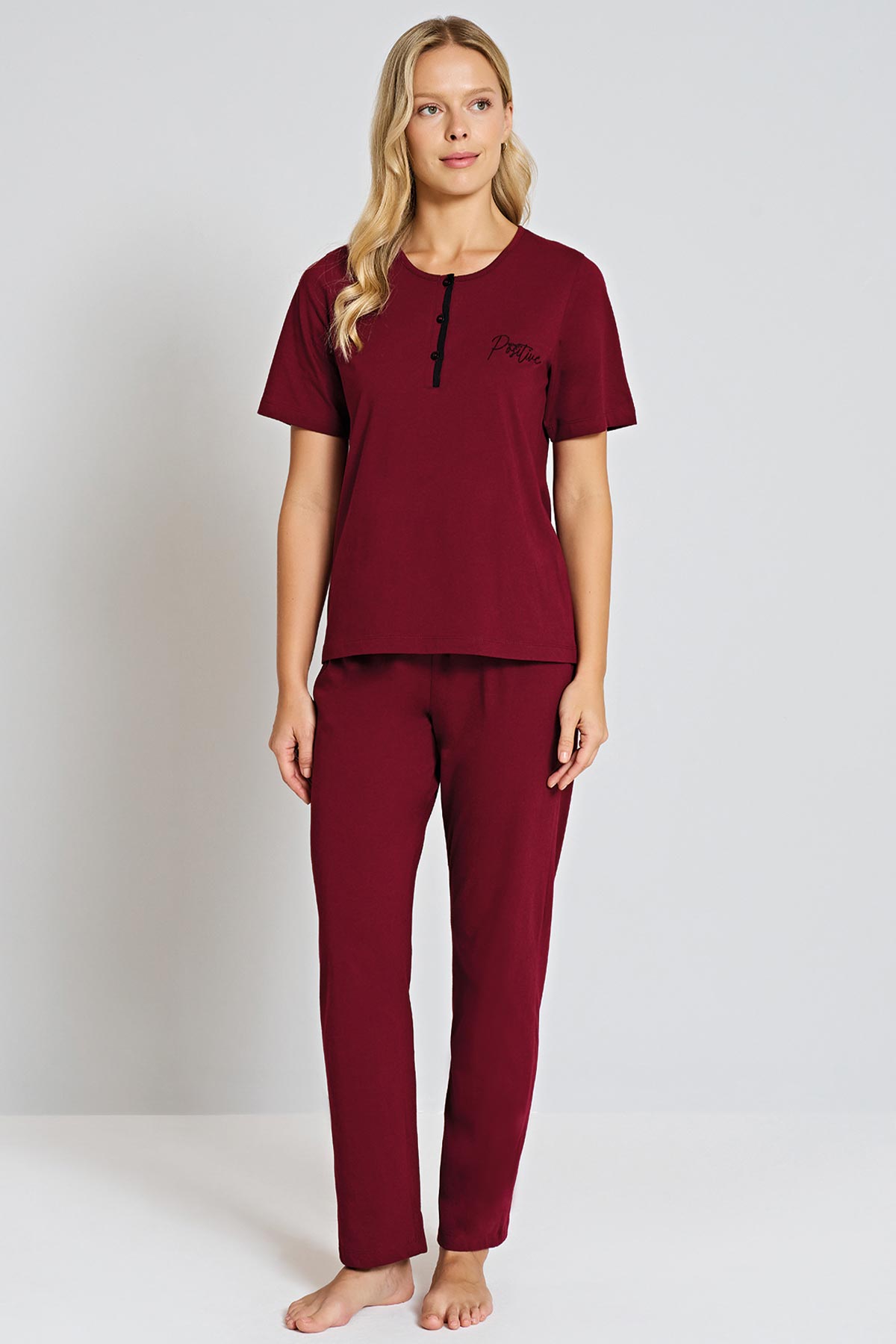 Pınarca Kadın Pijama Takımı  Yakası 3 Düğmeli Kısa Kollu