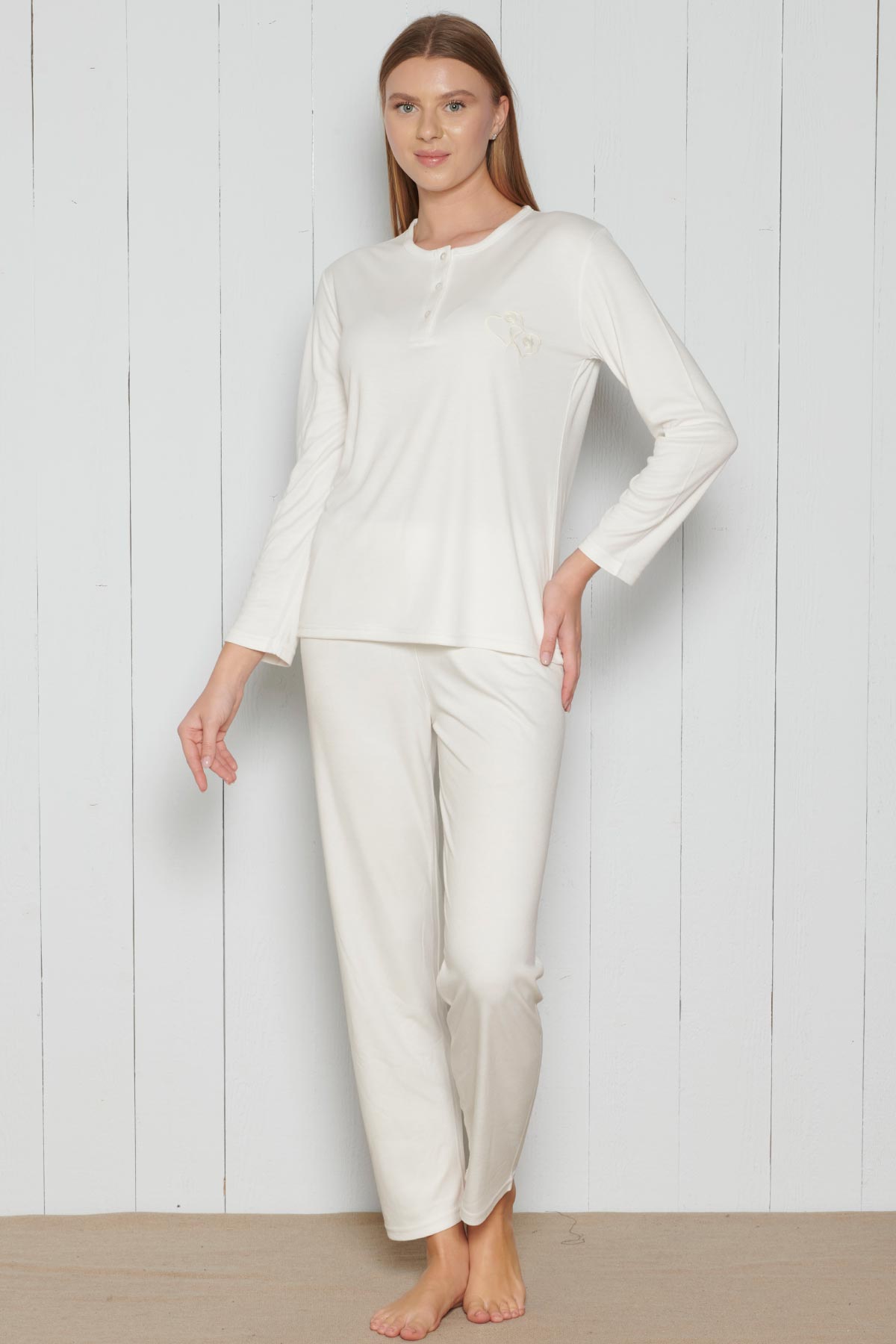 Pınarca Kadın Pijama Takımı Yakası 3 Düğmeli Uzun Kollu Bisiklet Yaka