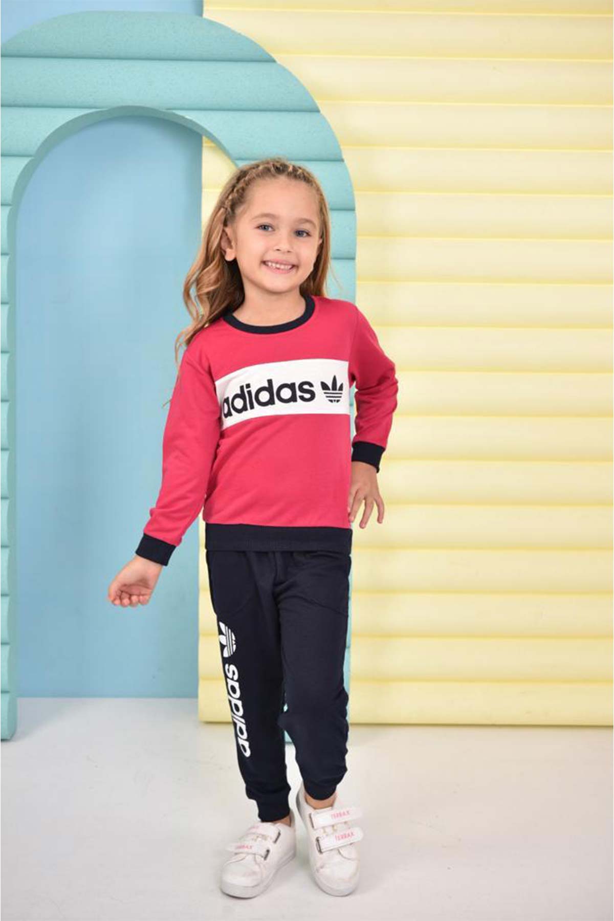 Pınarca Kız Çocuk Yazılı Pijama Takımı