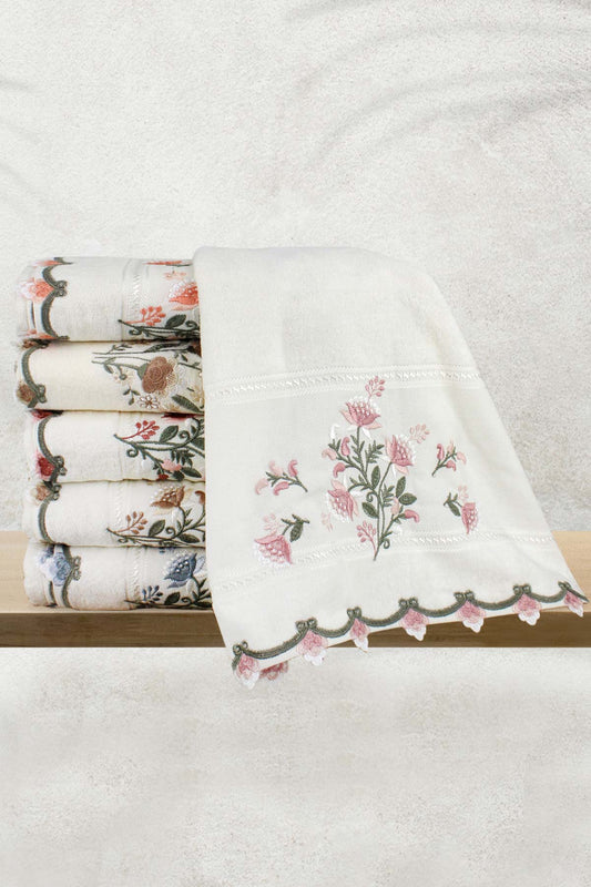 Pınarca Sırma Nakışlı El Yüz Havlusu 50x90