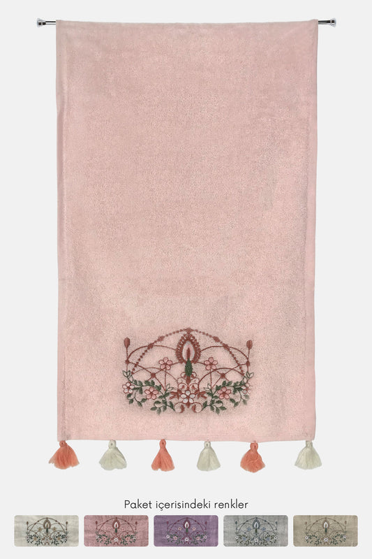 Pınarca Sırma Nakışlı Püsküllü Mutfak Havlusu 30x50